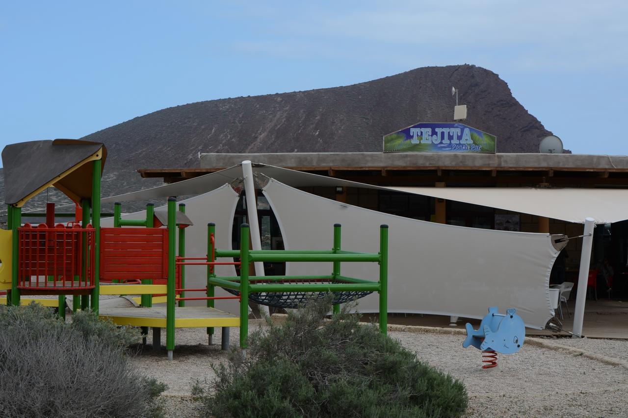 Eco-Wooden Houses Camping Montana Roja El Médano Exteriér fotografie